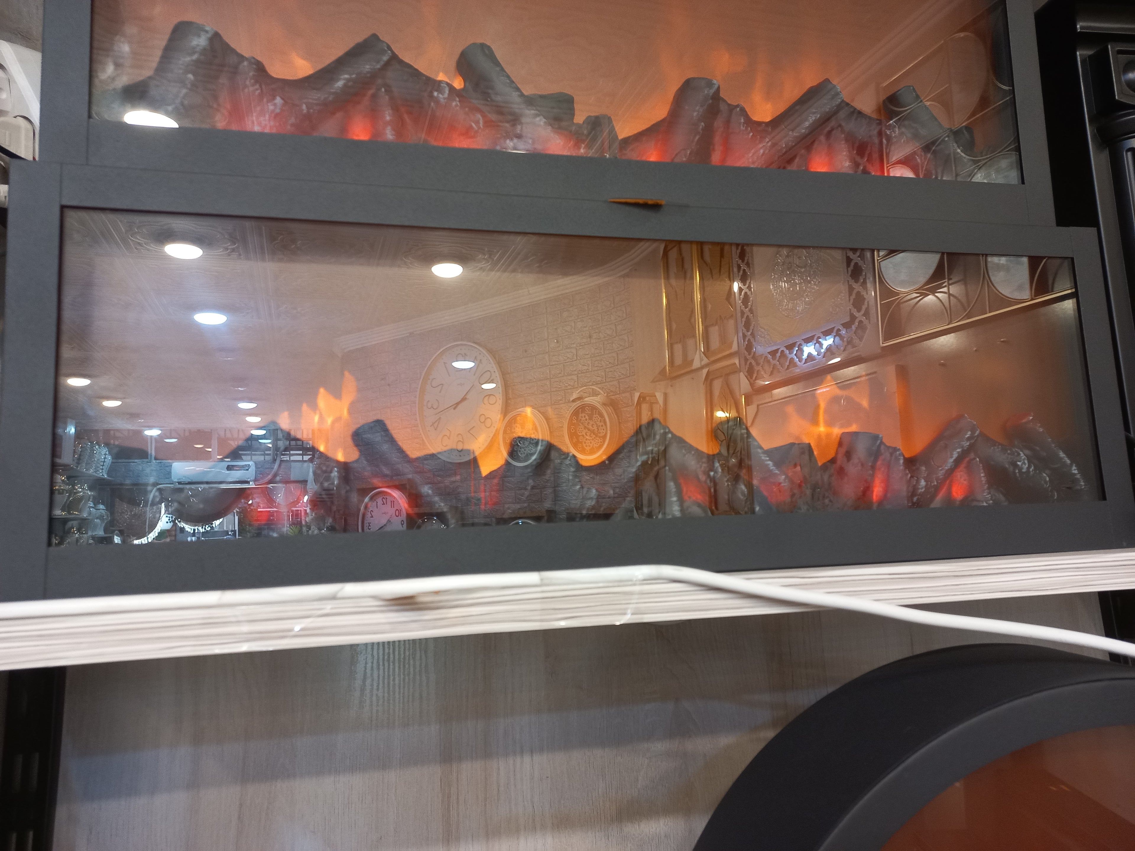 مدفأة إلكترونية ديكورية فاخرة Flame LED Decor